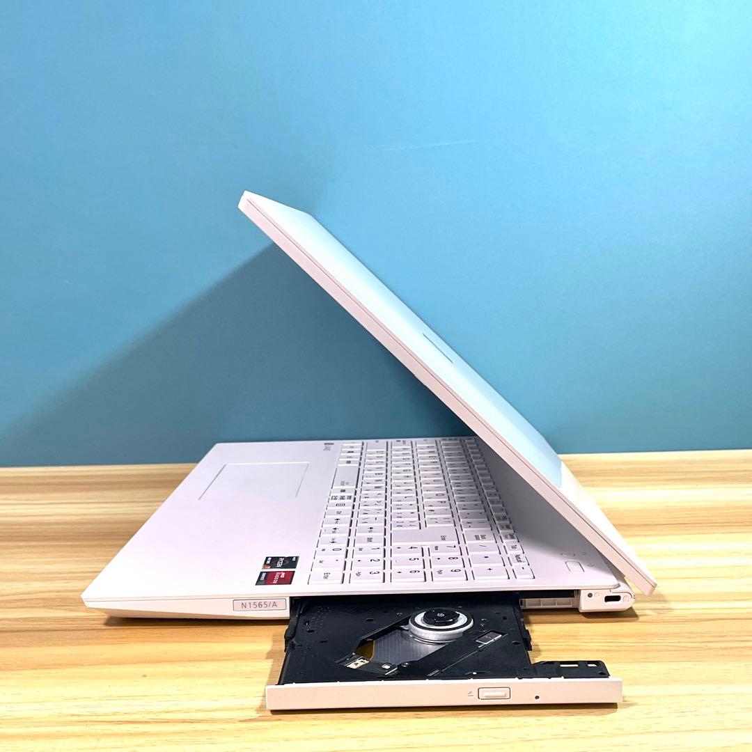 Windowsノート本体 NEC LAVIE N15/Ryzen7/16GB/NVMeSSD512GB