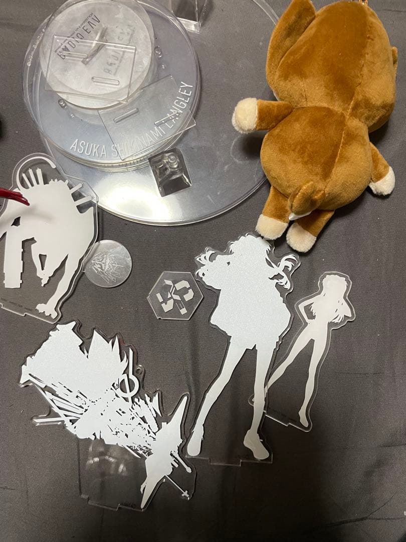 アスカ、2号機フィギュア、アクリルスタンド、ぬいぐるみ