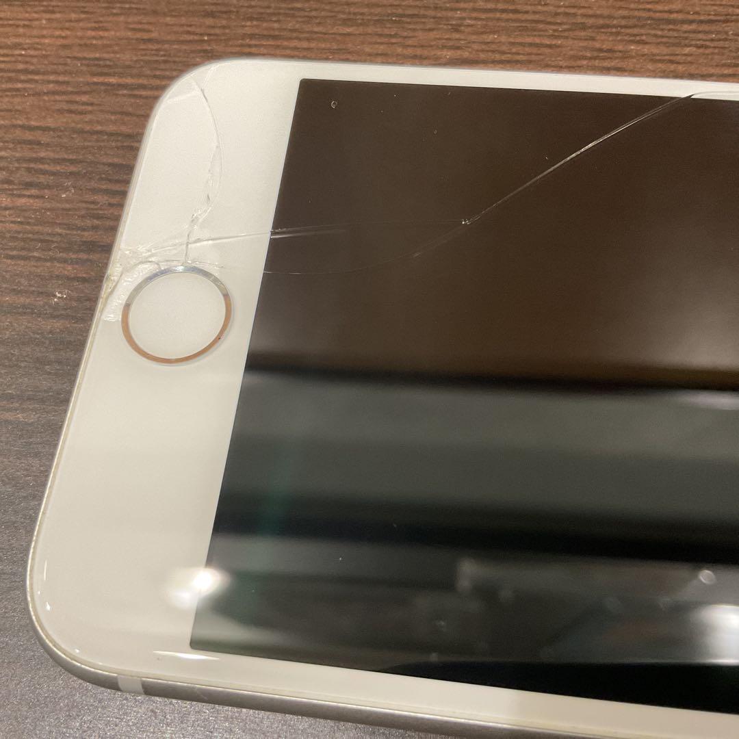 【ジャンク】iPhone 8 64GB ひび割れあり