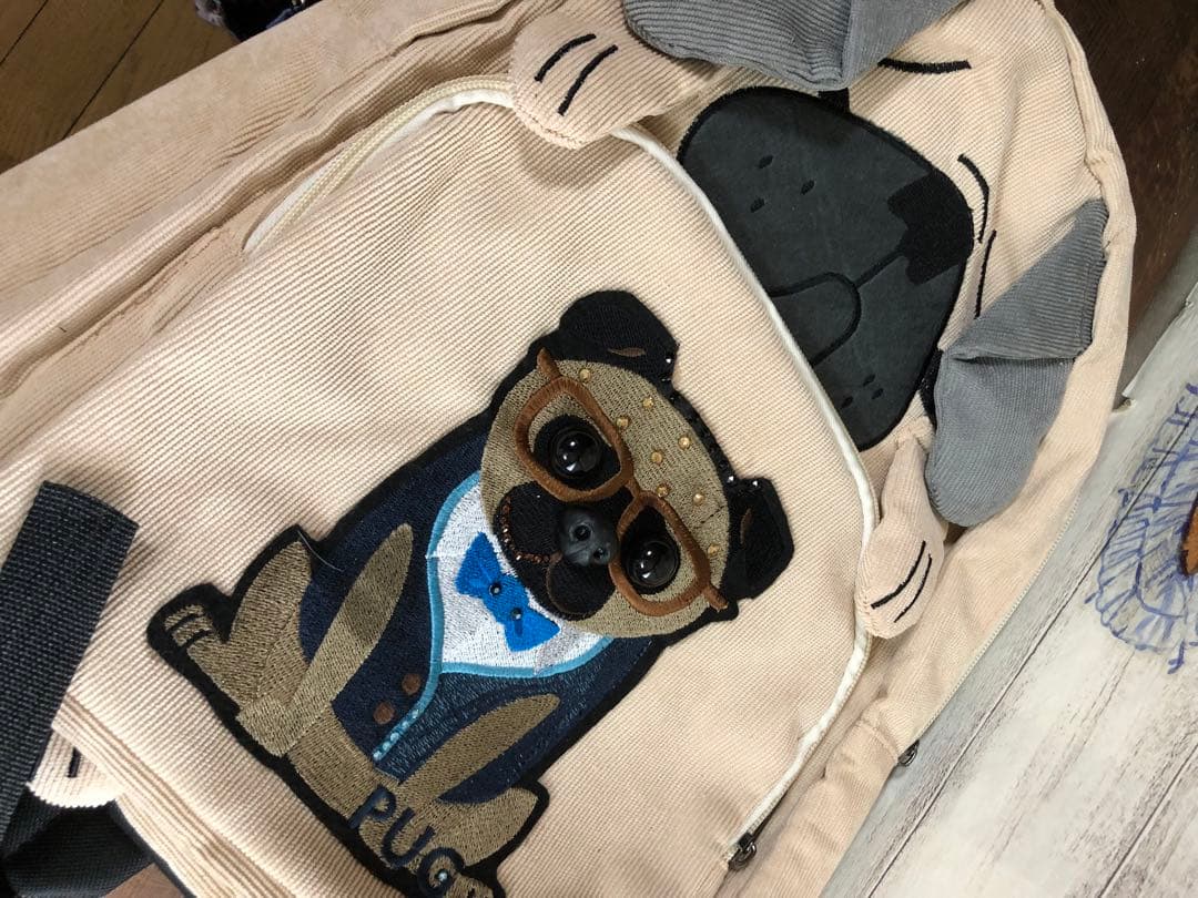 パグ刺繍　リュックサック