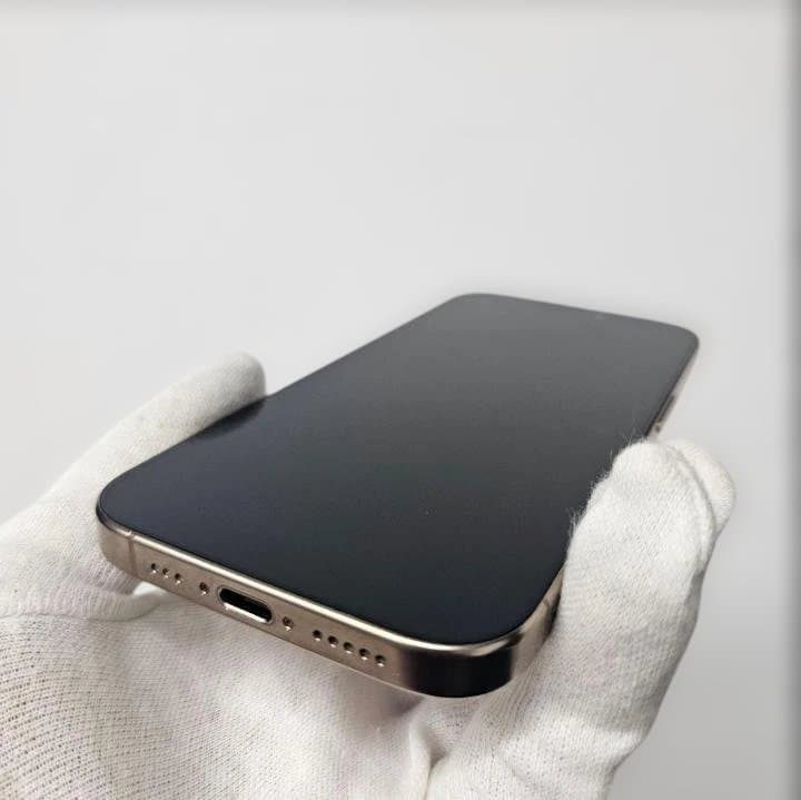 iPhone 16 Pro 128GB デザート SIMフリー
