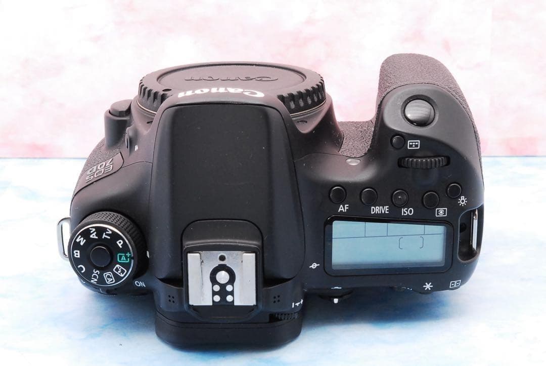 キャノン EOS 70D◎一眼レフカメラ◎Wi-Fi◎超望遠レンズ付Wレンズ