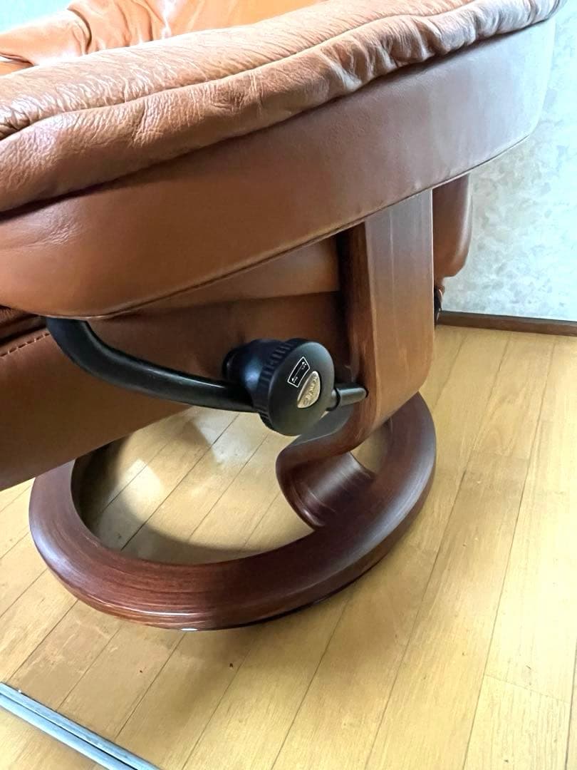 ば*ん様 EKORNES Stresslessレザー リクライニングチェアセット