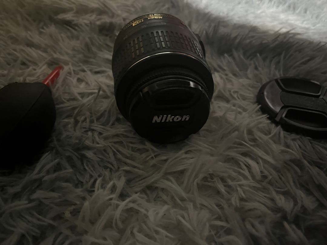 【すぐ使える】Nikon D5200 レンズ 2個付き バッグ付 フルセット