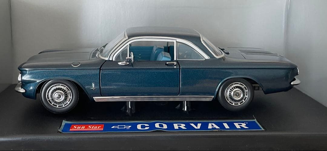 シボレー コルベア '1963 1/18 ダークターコイズ SUNSTAR