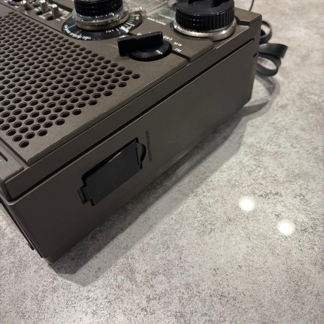 SONY ソニー　ICF-5900 スカイセンサー　ラジオ　昭和レトロ