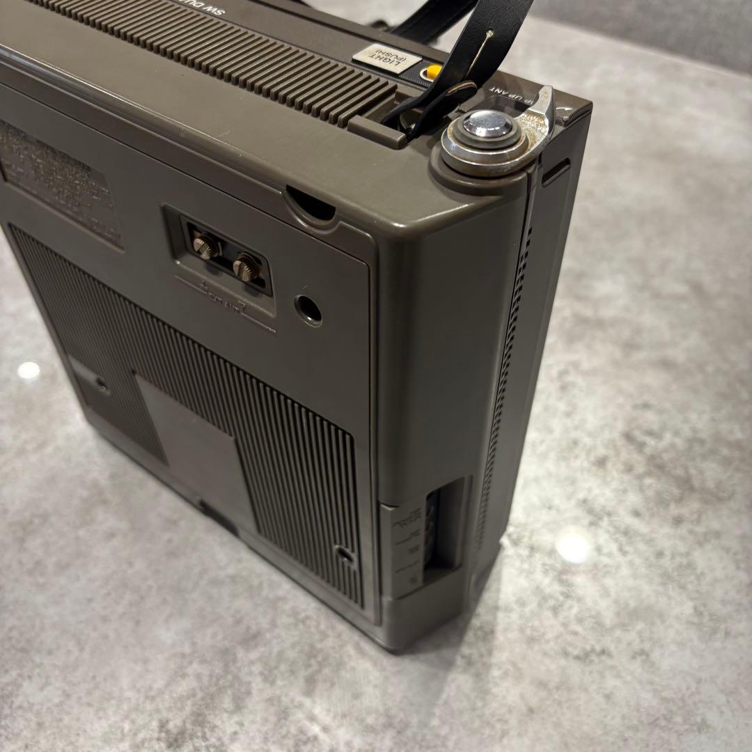 SONY ソニー　ICF-5900 スカイセンサー　ラジオ　昭和レトロ