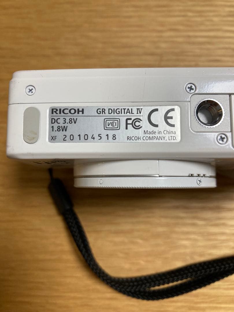 【最終価格】RICHO GR DIGITAL IV ホワイトエディション