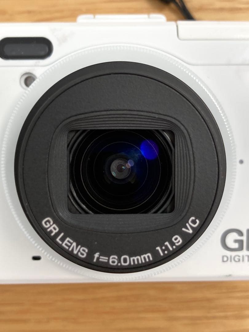 【最終価格】RICHO GR DIGITAL IV ホワイトエディション
