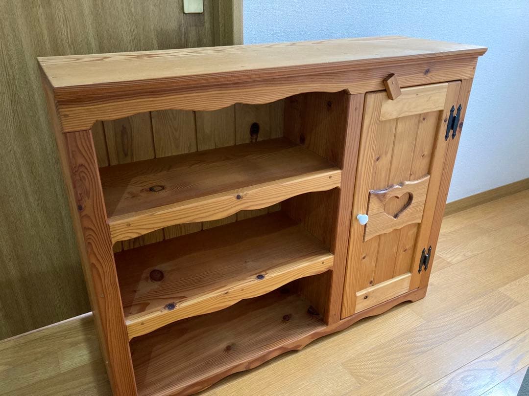 カントリー家具　ハート　チェスト　キャビネット