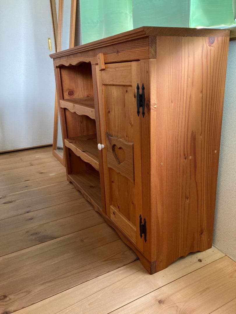カントリー家具　ハート　チェスト　キャビネット