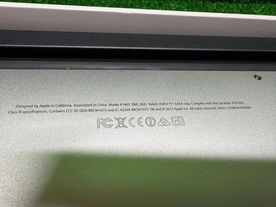 MacBook Air 11.6-inch Mid-2012 MD224J／A