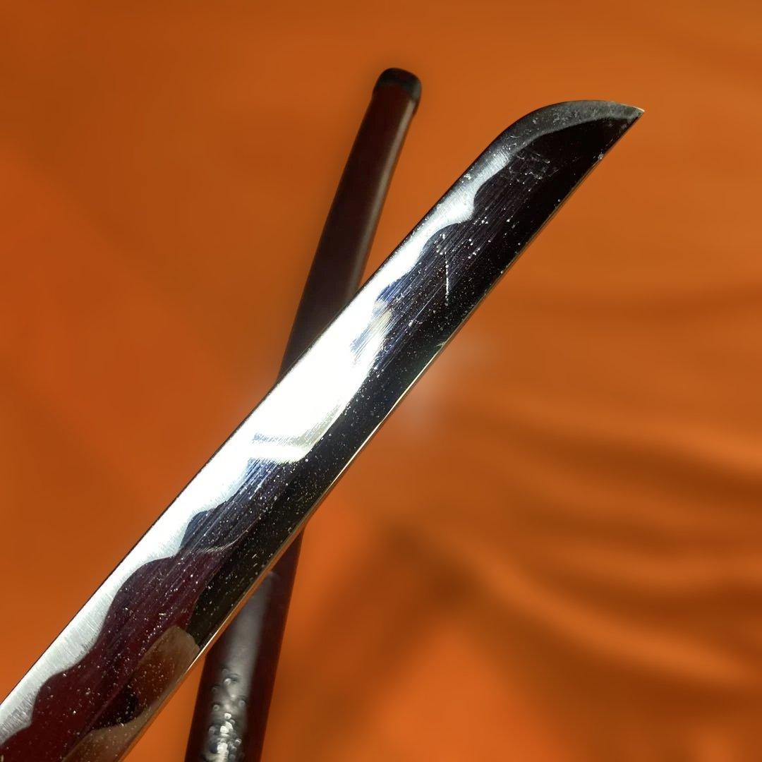 割安模造刀 黒柄 龍彫透し丸鍔 鳳凰図金口金尻小豆鞘