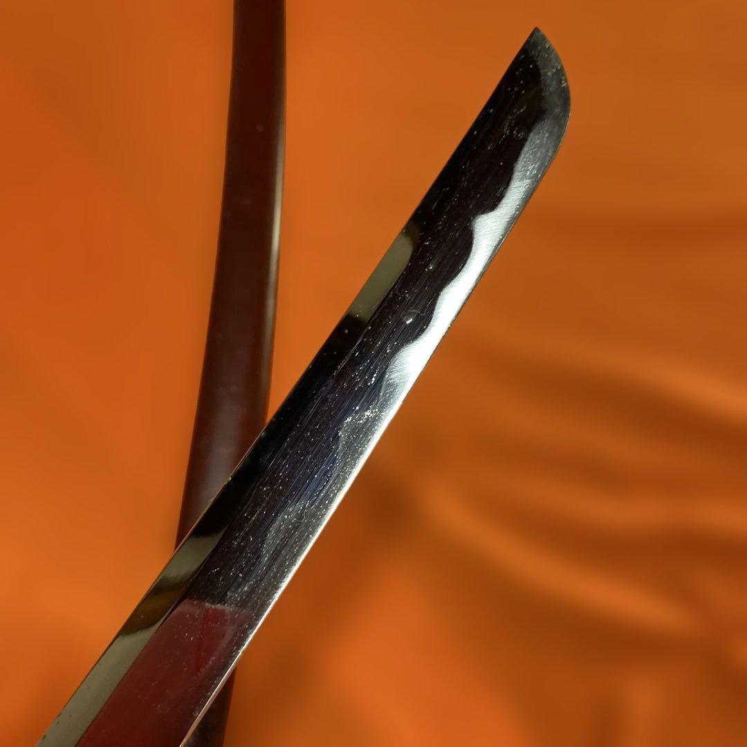 割安模造刀 黒柄 龍彫透し丸鍔 鳳凰図金口金尻小豆鞘