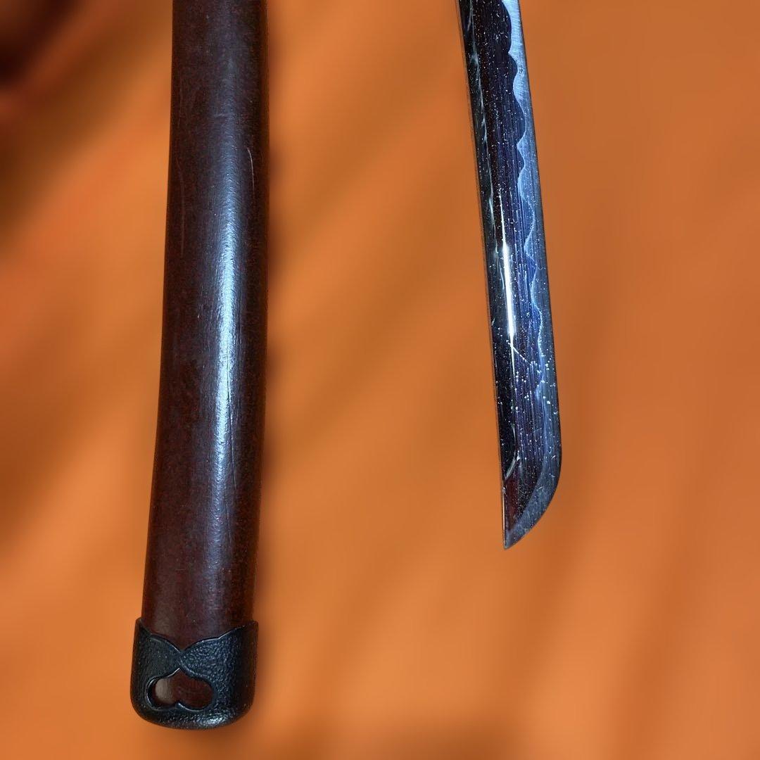 割安模造刀 黒柄 龍彫透し丸鍔 鳳凰図金口金尻小豆鞘