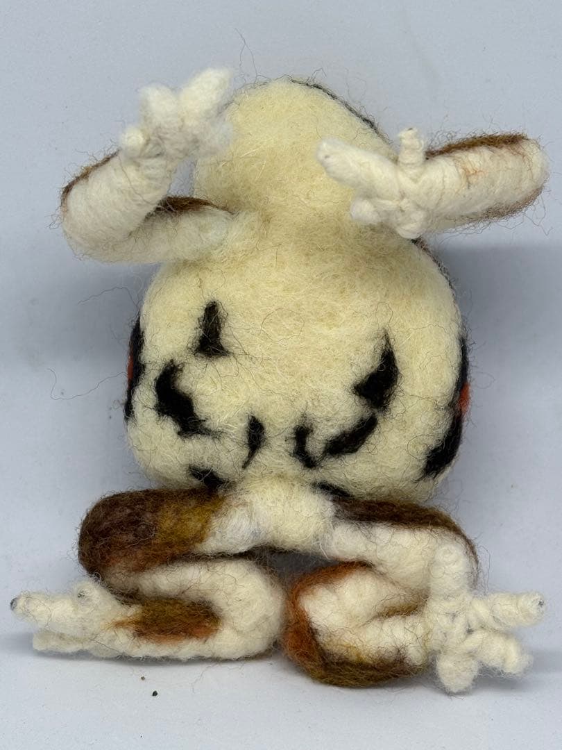 羊毛フェルト　ハンドメイド　日本ヒキガエル