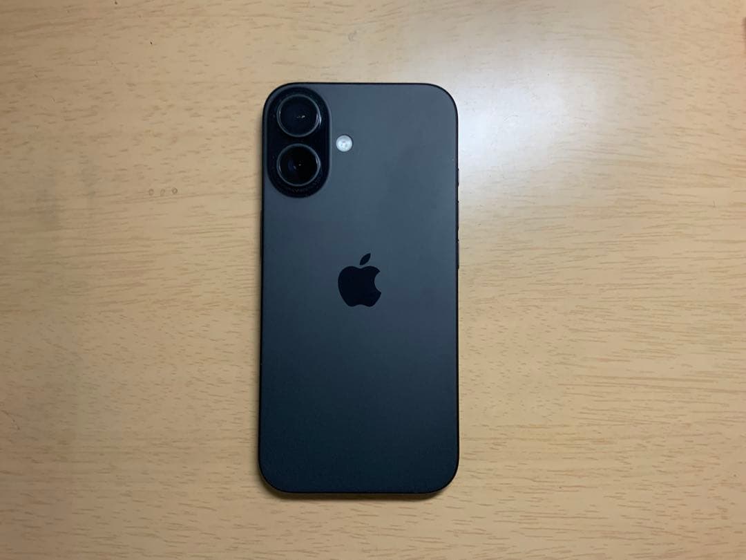 美品✨ iPhone 16 バッテリー90%超え