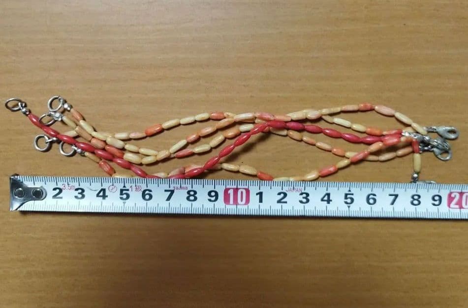 黄珊瑚と赤珊瑚　ビーズアクセサリー　ブレスレット