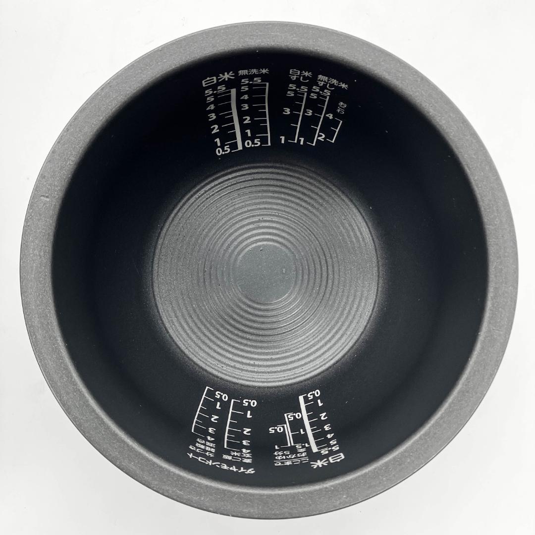 1112-04☆TOSHIBA 圧力IH炊飯器 RC-1066VS 5.5合