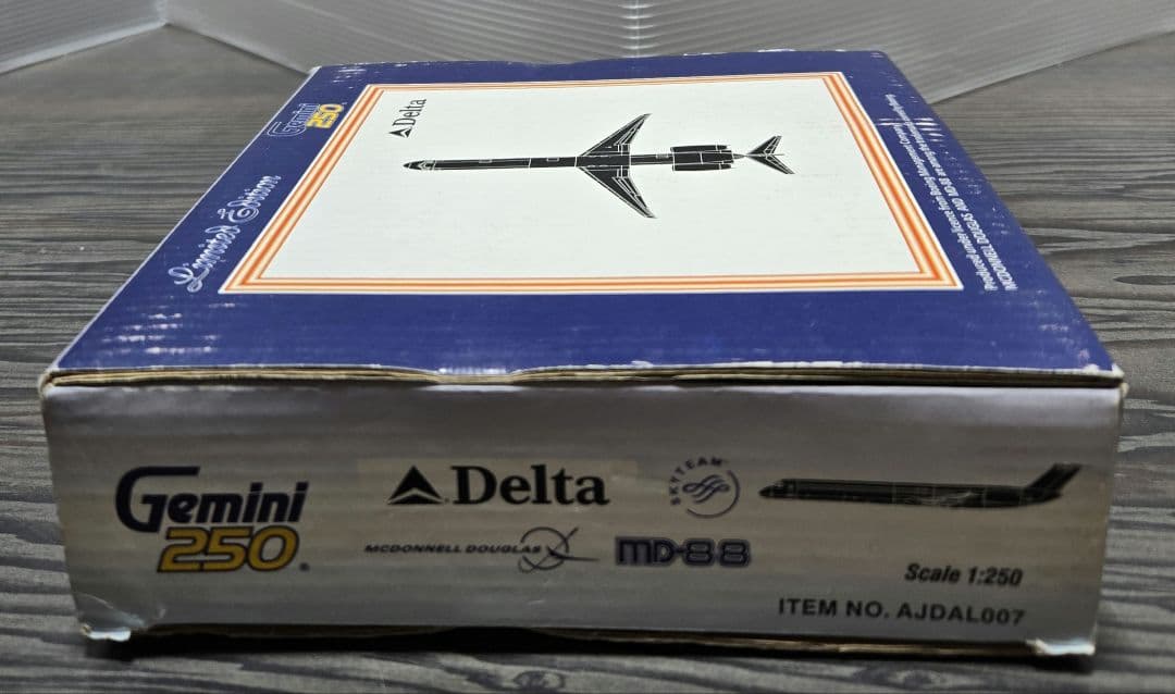 Gemini250　Jets Delta MD-88 AJDAL007　デルタ