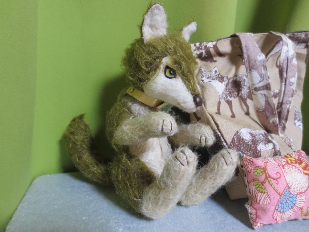 国内作家様　オオカミぬいぐるみ　狼　23㎝　Mori`s Bear　森脇様