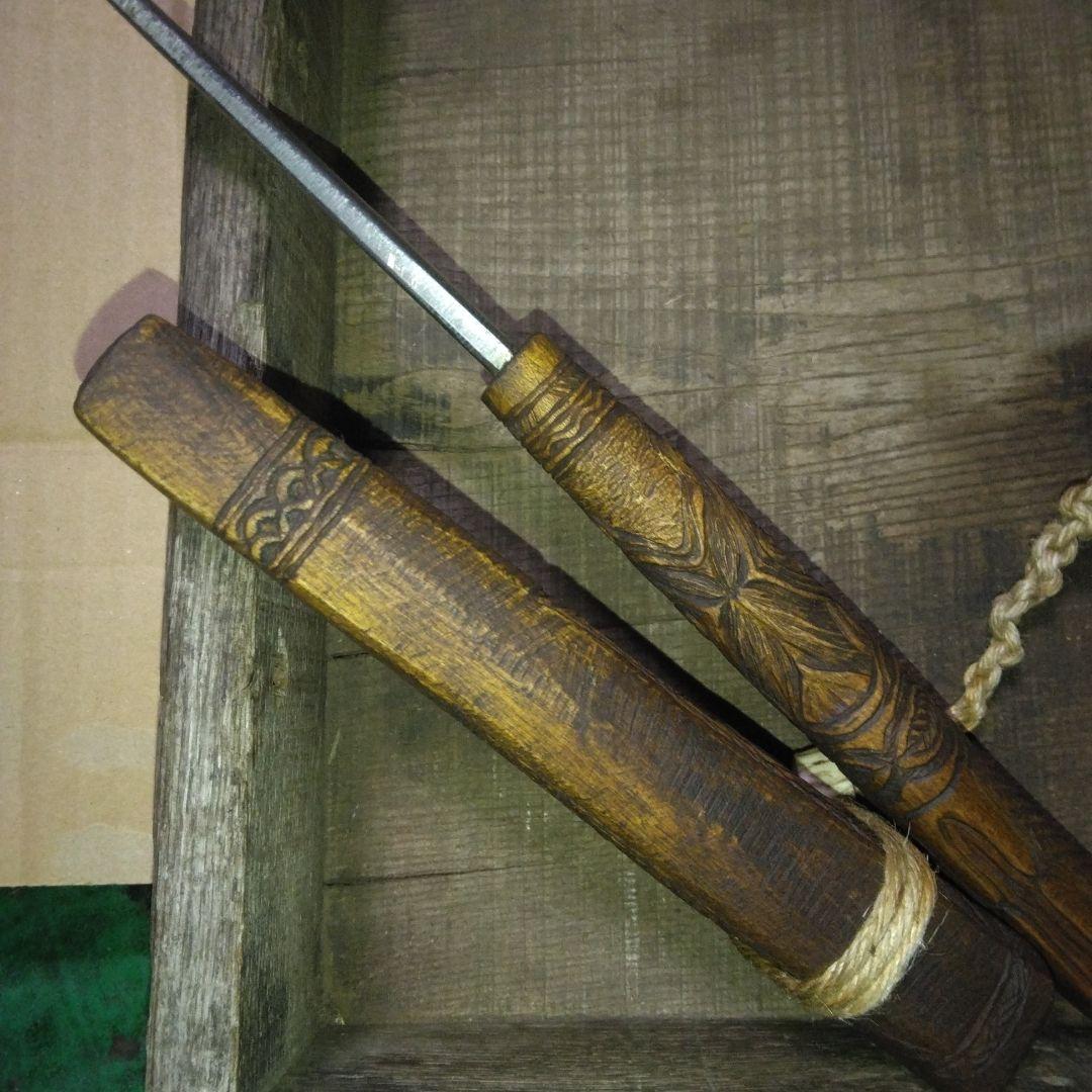 アイヌマキリ　工芸品彫刻　北海道