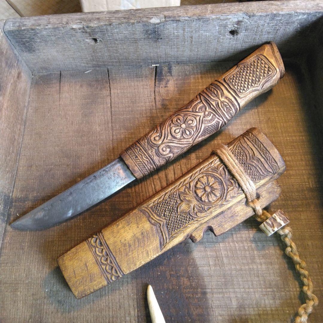 アイヌマキリ　工芸品彫刻　北海道