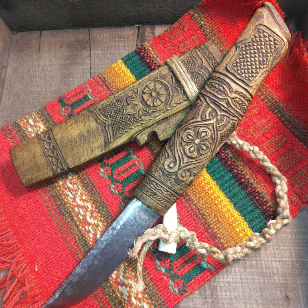 アイヌマキリ　工芸品彫刻　北海道