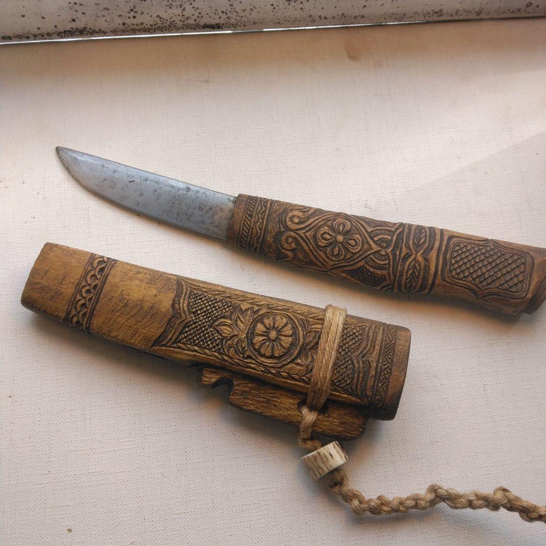 アイヌマキリ　工芸品彫刻　北海道