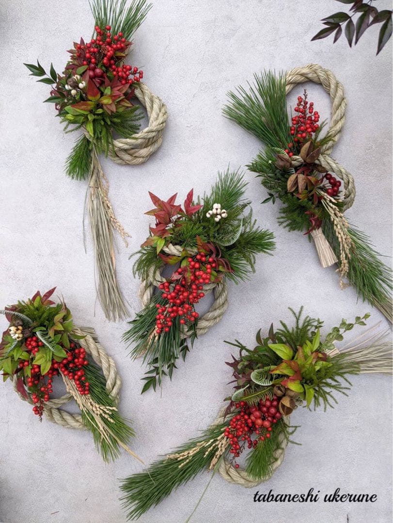 お正月飾り 若松と稲穂に南天を添え束ねた しめ縄 リース お正月 ドライフラワー