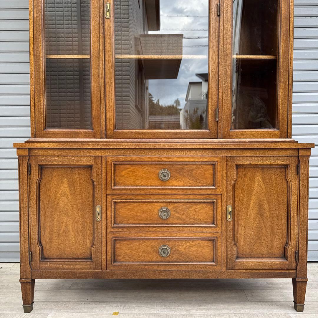 ドレクセルヘリテイジ トライユン　食器棚　カップボード　飾り棚　ドレクセル