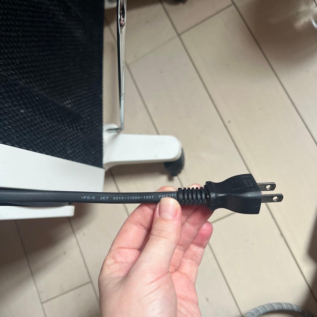 ア*リ様 【送料込】シロカ 遠赤軽量ヒーター かるポカ SN-M271 ハンガー