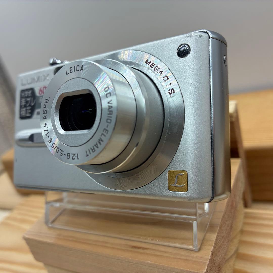 【動作品】Panasonic LUMIX ルミックス DMC-FX9 シルバー