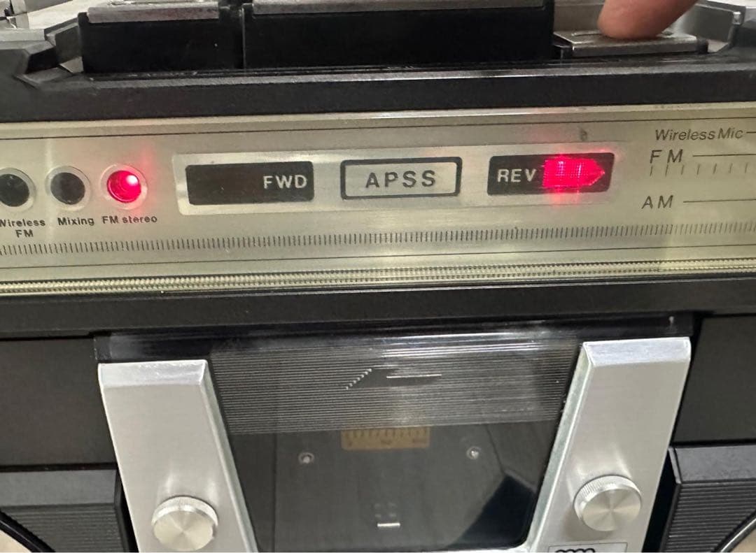 美品ラジカセ シャープ SHARP GF-305SBアンティーク レトロ ラジオ