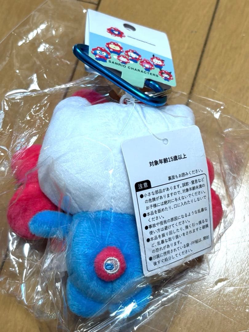 サンリオミャクミャク　カラビナ付キティ　万博会場限定　未使用