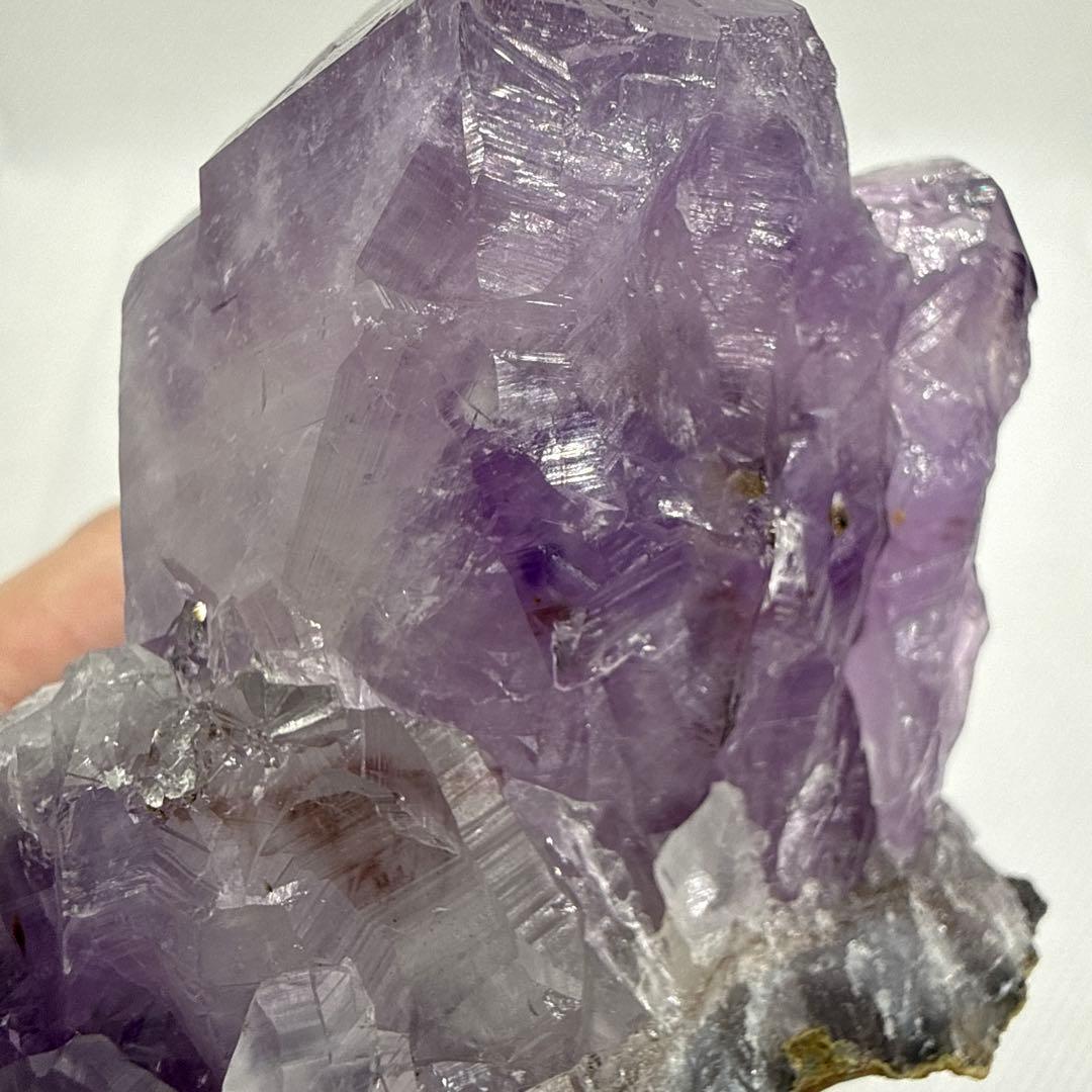 大粒♪カコクセナイト共生アメジスト　クラスター　台座セット♪【ファントム、虹】