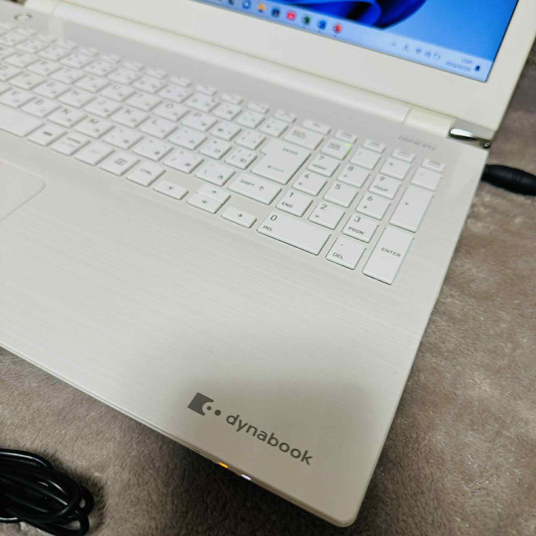 S266 TOSHIBAノートパソコン WEBカメラSSD高速Windows11