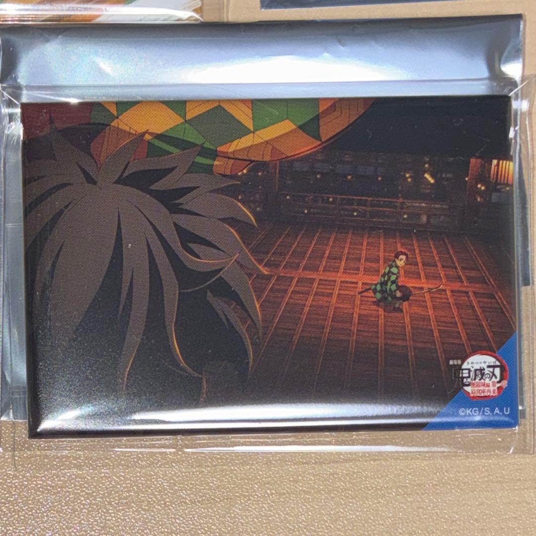 鬼滅の刃 冨岡義勇 全方位コレクション缶バッジ ×8