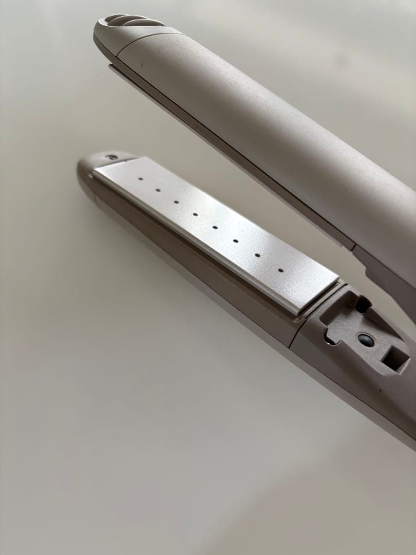 ヘアドライヤー　ストレートアイロン　カール　パナソニック　テスコム　サロニア