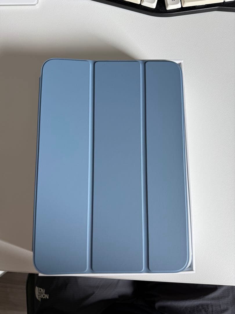 iPad mini 第7世代 (A17 Pro) 128GB 純正ケース付き