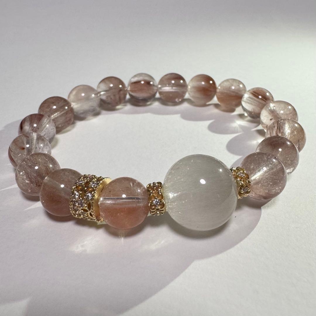 【サゲニティッククォーツ】ホワイトとピンクが調和する輝き 天然石 ブレスレット
