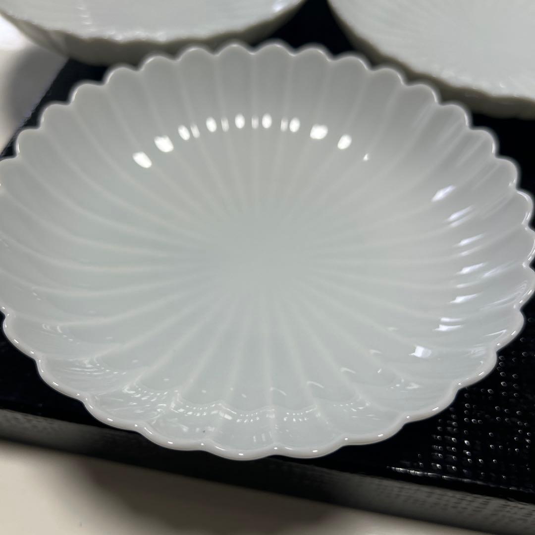 新品◆たち吉　白菊 銘々皿　取皿　浅鉢　菊割り　輪花　和食器　5枚揃