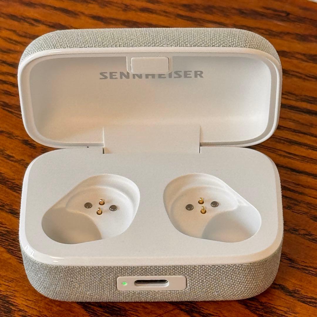 ゼンハイザー MOMENTUM True Wireless 4 充電ケース