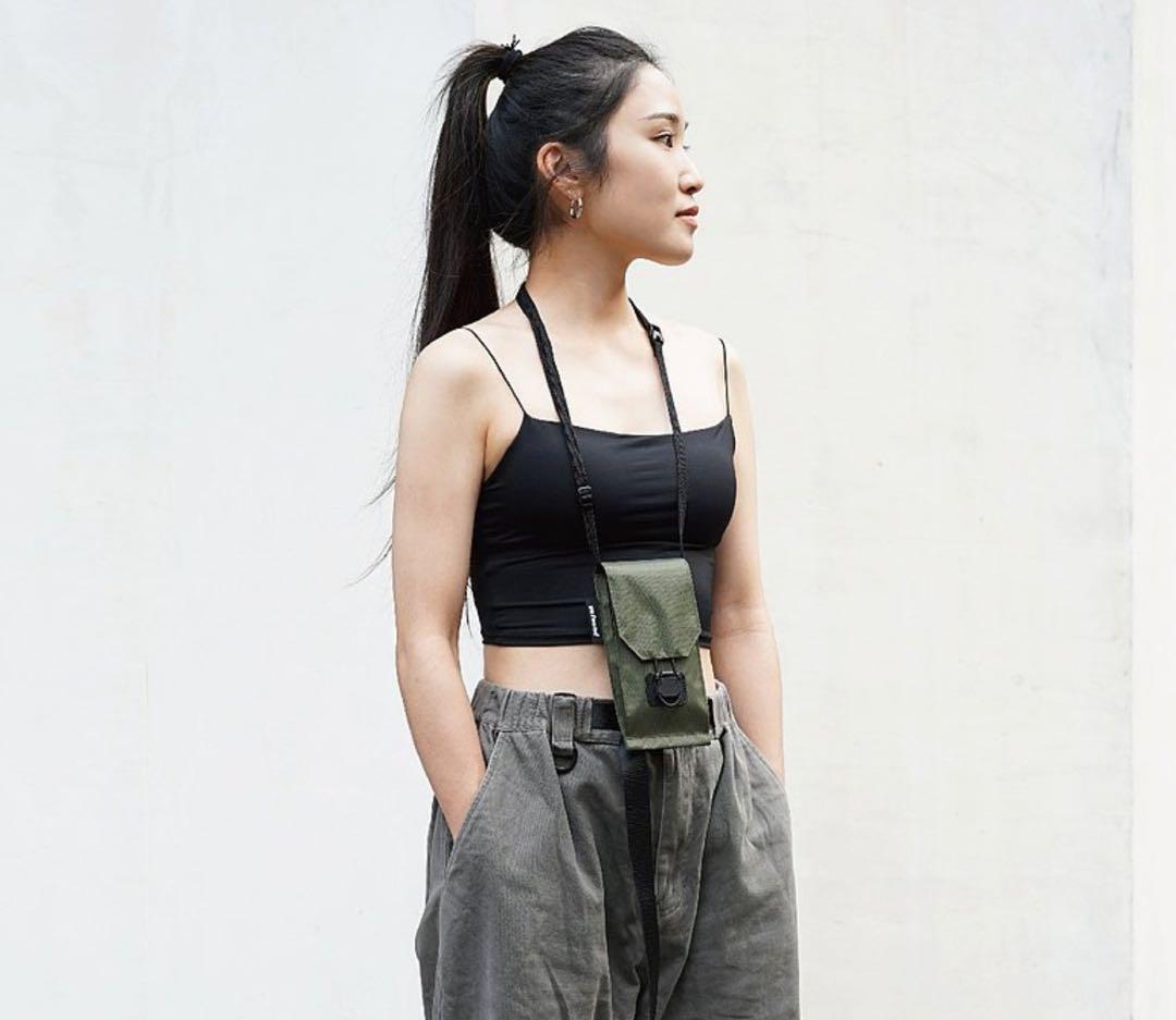 エアスマホポーチ ショルダー 斜めがけ 旅行 台湾デザイン unfound