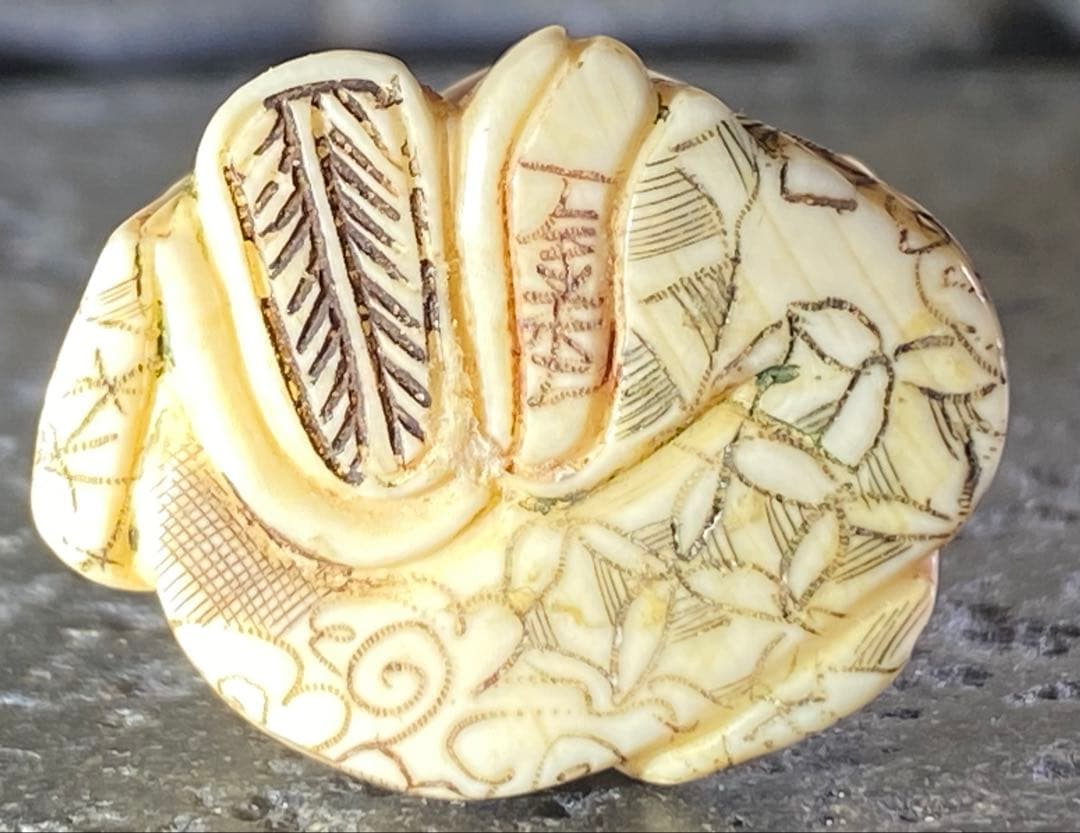 ヴィンテージ　金本造・根付・七福神・布袋　吉祥精密細工・天然素材　ハンドメイド