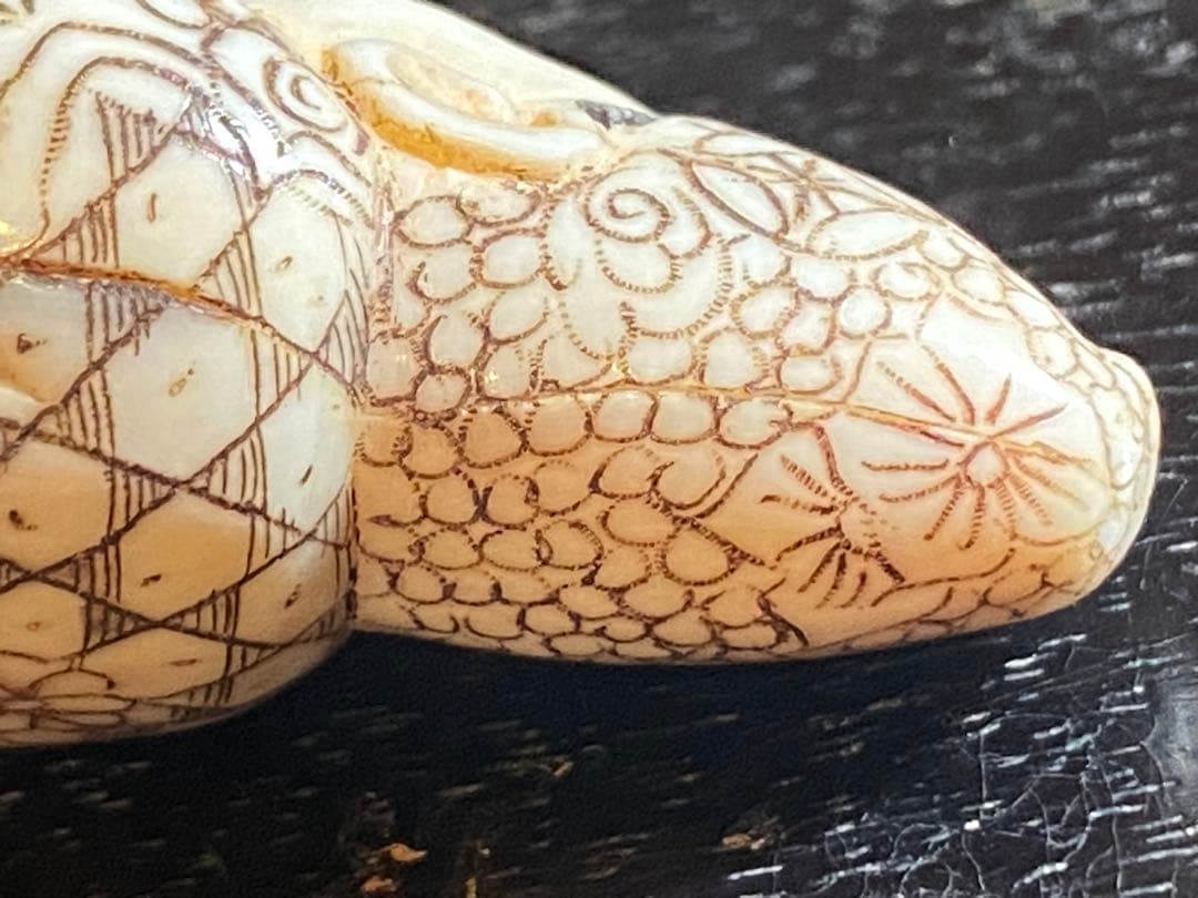 ヴィンテージ　金本造・根付・七福神・布袋　吉祥精密細工・天然素材　ハンドメイド