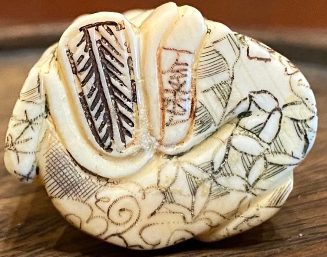 ヴィンテージ　金本造・根付・七福神・布袋　吉祥精密細工・天然素材　ハンドメイド