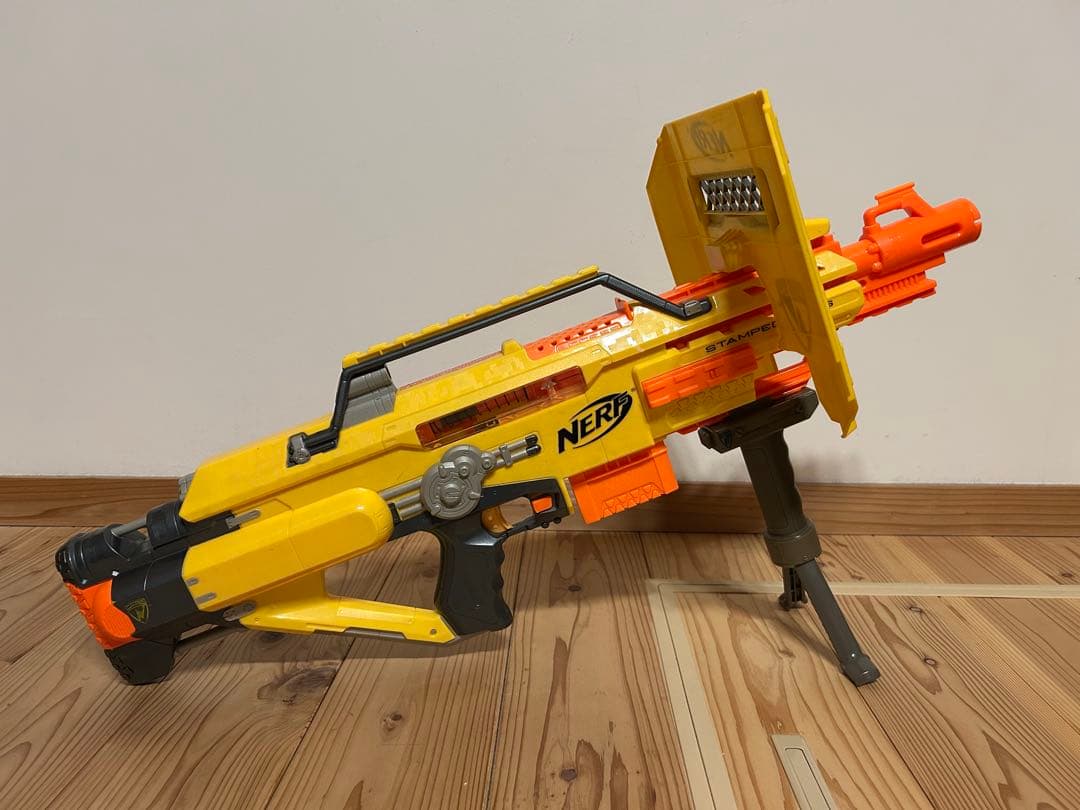 ナーフ N-STRIKE STAMPEDE ECS 電動ブラスタ