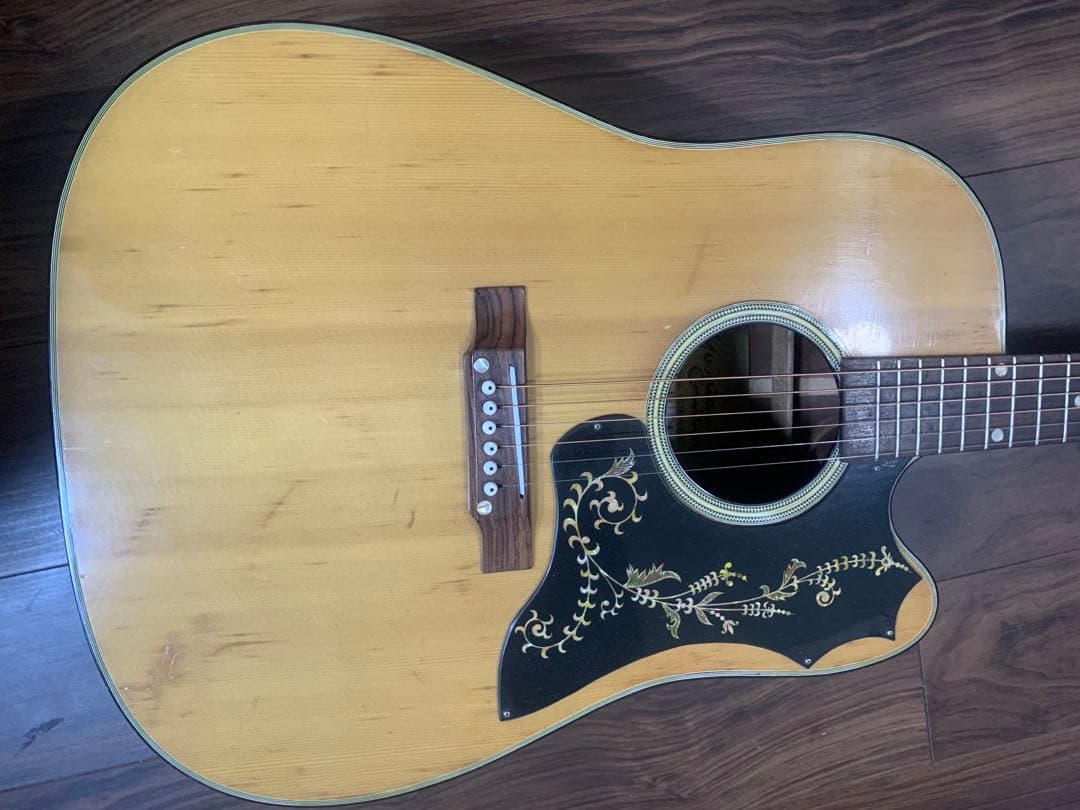 Yoshida Guitar アコースティックギター　ビンテージの為ジャンク