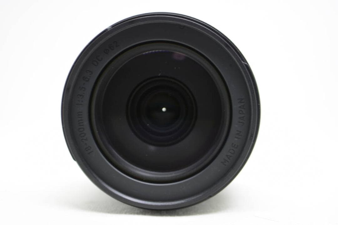 SIGMA シグマ Contemporary 18-200mm F3.5-6.3